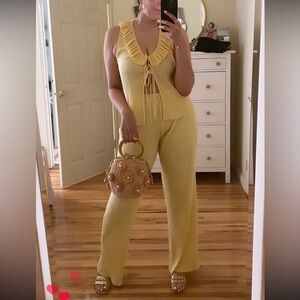 Cutest yellow Zara two piece outfit size Large